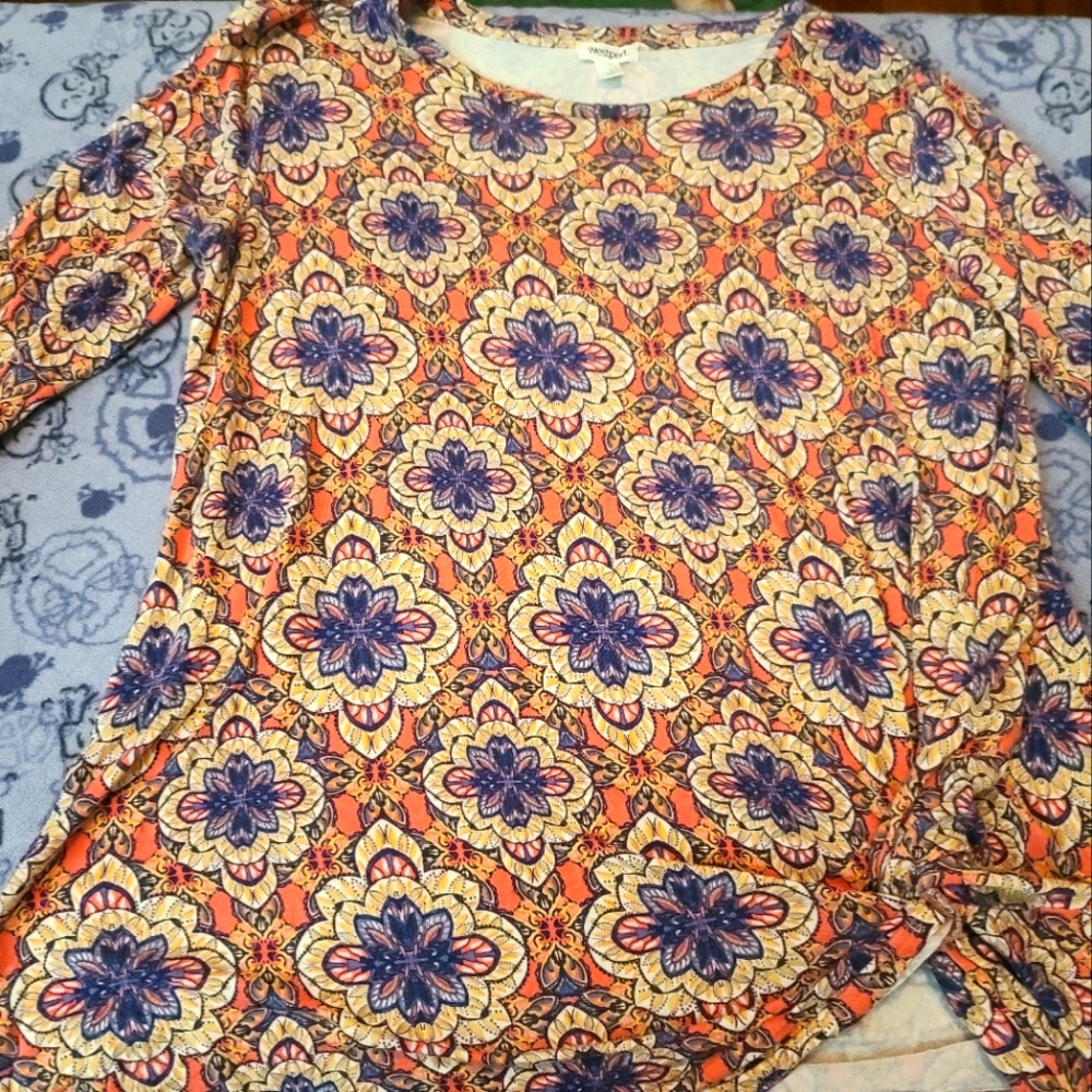 Westport size large flower shirt